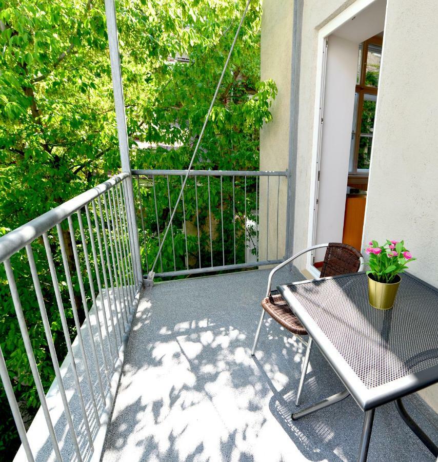 Charming With Balcony In Hip & Trendy Margareten Vienne Extérieur photo